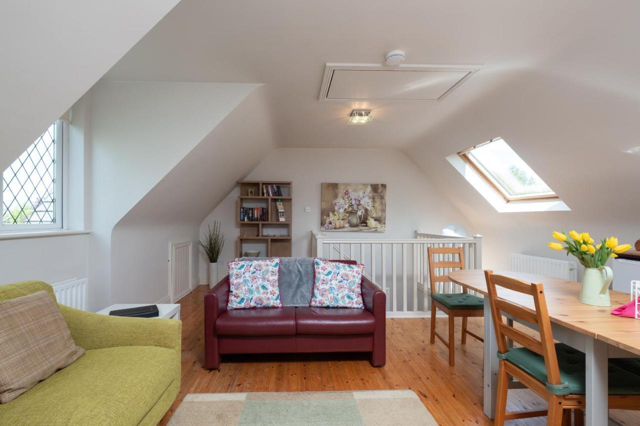 Luxury Apartment, Bed And Breakfast Γκάλγουεϊ Εξωτερικό φωτογραφία